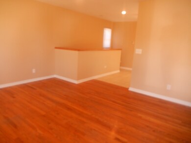 6 Hunters Path, Lake In the Hills, IL 60156 - photo 2