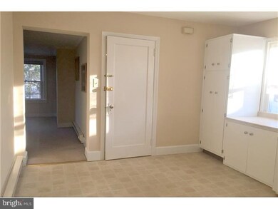 266 Main St, Trenton, NJ 08620 - photo 3