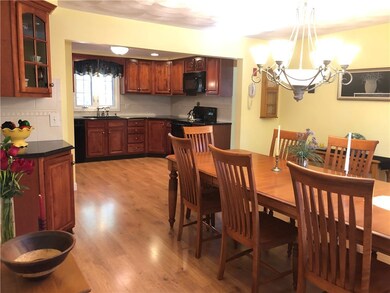 18 Robin Vale Dr, North Scituate, RI 02857 - photo 6