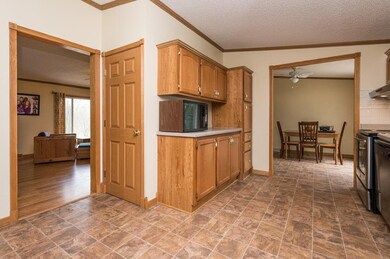 W1459 State Road 92, Brooklyn, WI 53521 - photo 3