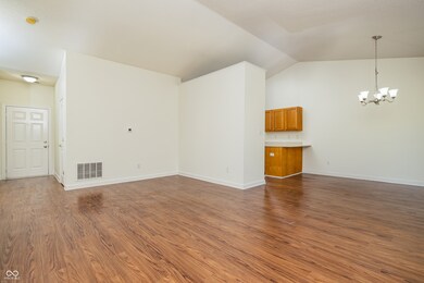 19582 Landrum Cir, Noblesville, IN 46062 - photo 4