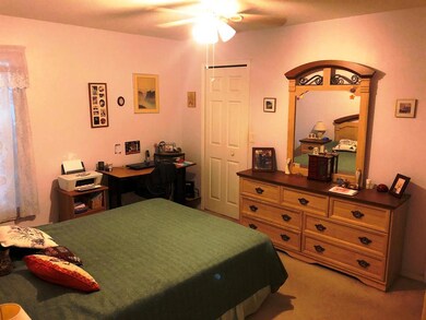 MASTER BED