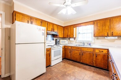 1401 Florence Dr, Albany, GA 31707 - photo 6