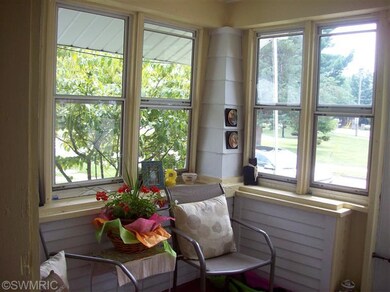 1323 Maple St, Niles, MI 49120 - photo 5