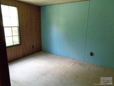 4195 Rabbit Crossing Ln, Conover, NC 28613 - photo 4