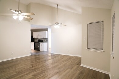 407 Mc Phail St, Tomball, TX 77375 - photo 7