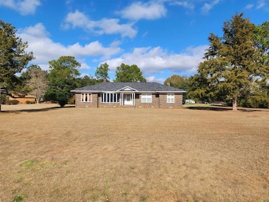 1605 Gardenia Ave, Albany, GA 31701 - photo 2