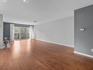 Living Room/Dining Room