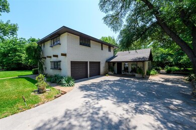 729 Ridgecrest Cir, Denton, TX 76205 - photo 4