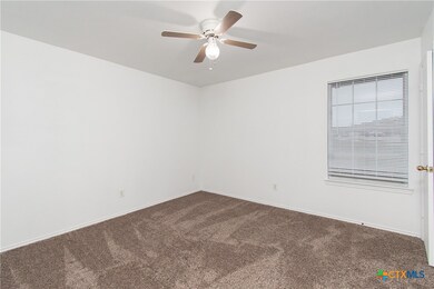 3602 Malibu Ln unit C, Killeen, TX 76543 - photo 6