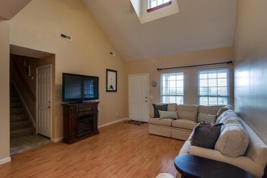 517 Bradford Dr, Dickson, TN 37055 - photo 6