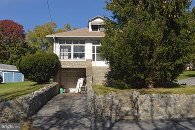 823 Leiszs Bridge Rd, Reading, PA 19605 - photo 3