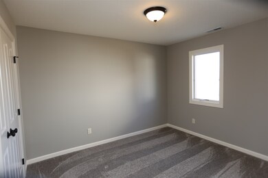 13527 Pommel Cove, Grabill, IN 46741 - photo 4