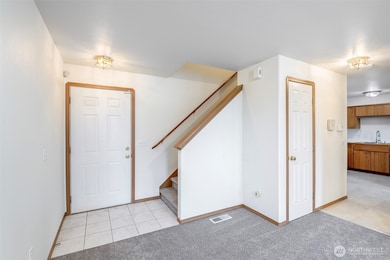 808 13th St SE unit E, Puyallup, WA 98372 - photo 3