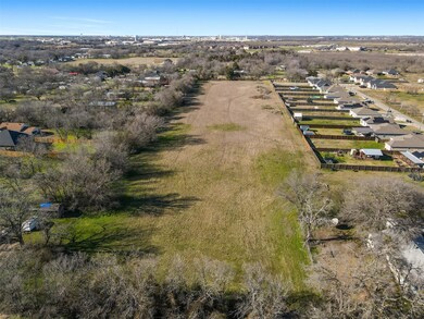 863 Cedar St, Cleburne, TX 76031 - photo 7