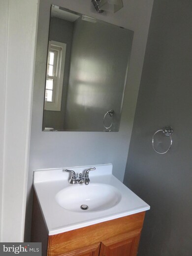 1485 Lowell Ct, Crofton, MD 21114 - photo 3