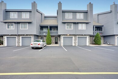 4 Devon Court