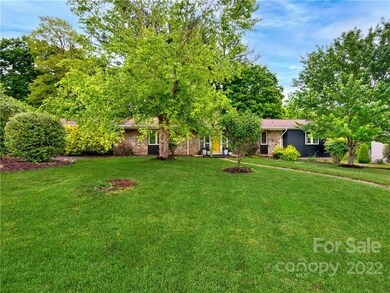 4 Braddock Way, Asheville, NC 28803 - photo 3