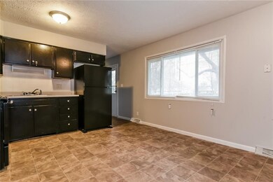 243 Tracy Rd, Whiteland, IN 46184 - photo 5