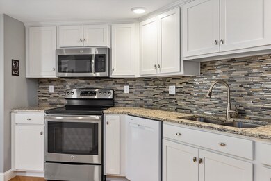 7 Sterling Hill Ln unit 723, Exeter, NH 03833 - photo 6