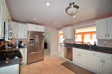 432 Oakmont Ave, Erie, PA 16505 - photo 4