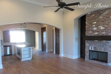 221 Santander Dr, Youngsville, LA 70592 - photo 3