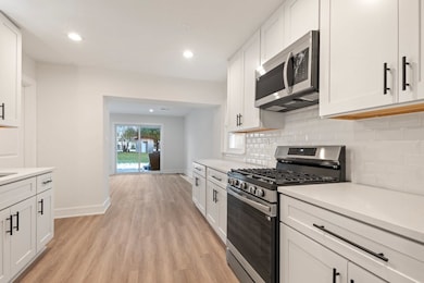 8330 45th St, Lyons, IL 60534 - photo 5