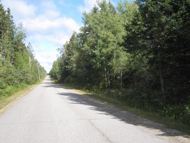 Power at road. Public, paved,...