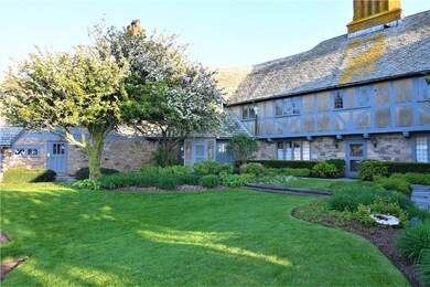 61 Ledge Rd unit J, Newport, RI 02840 - photo 2