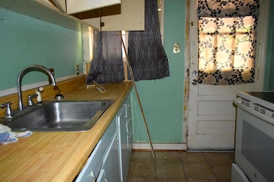 1433 Troupe St, Augusta, GA 30904 - photo 7