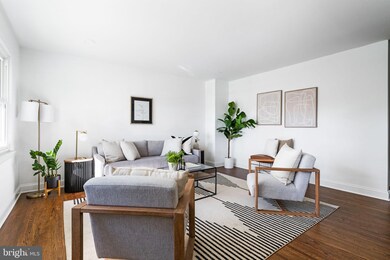 11303 Mapleview Dr, Silver Spring, MD 20902 - photo 4