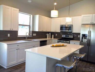 61413 Lana Way, Bend, OR 97702 - photo 6