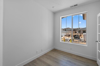 MOVE IN READY! Come see this home today!