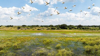 0 Cr 106 unit 24724666, Rock Island, TX 77470 - photo 3