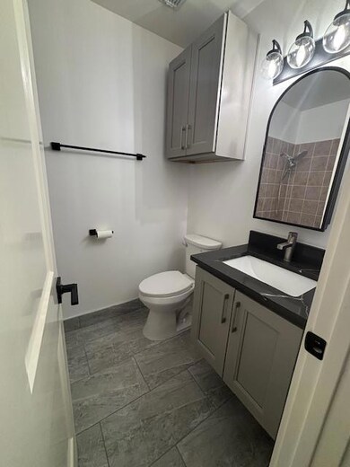 11801 Argonne Forest Trail unit B, Austin, TX 78759 - photo 5