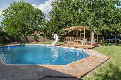 16411 Oxnard Ln, Friendswood, TX 77546 - photo 5