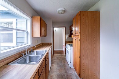 13225 Berwick St, Houston, TX 77015 - photo 2