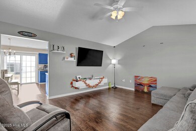 106 Clint Mills Rd, Maysville, NC 28555 - photo 4