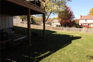 7713 Caenen St, Shawnee, KS 66216 - photo 5