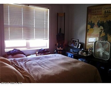 4 Lewis St unit 3rd Floor B, Greenwich, CT 06830 - photo 5