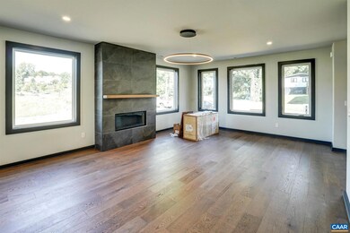 460 Nicholson St, Charlottesville, VA 22901 - photo 6