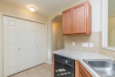 15807 Sarasam Creek Ct, Houston, TX 77096 - photo 7