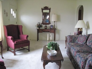 335 Pleasant Hill Dr, Harrodsburg, KY 40330 - photo 3