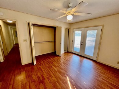 114 Ridgewood Dr, Fredericksburg, TX 78624 - photo 7