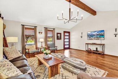 405 Sunset St, Fredericksburg, TX 78624 - photo 6