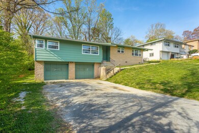 4606 Plaza Hills Ln, Hixson, TN 37343 - photo 3