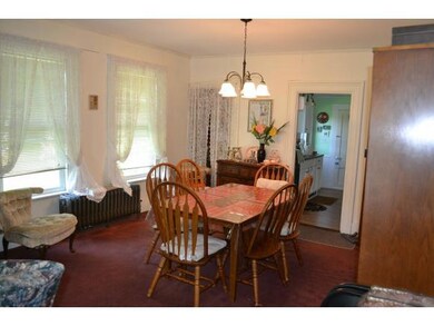 31 Myrtle St, Whitefield, NH 03598 - photo 6