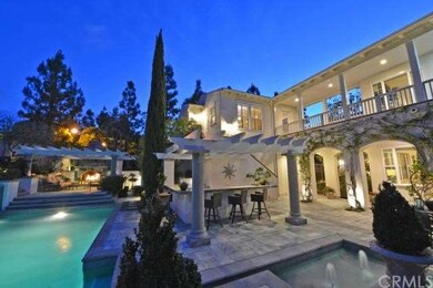Amazing and private entertainment oasis with outdo