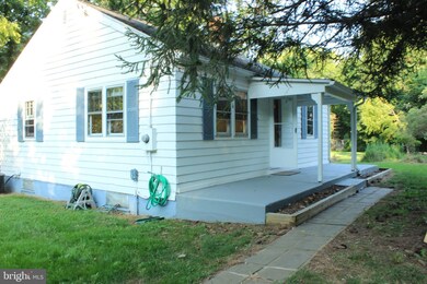 37032 Gaver Mill Rd, Hillsboro, VA 20132 - photo 2