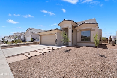 13154 Emerald Isle St, El Paso, TX 79928 - photo 3